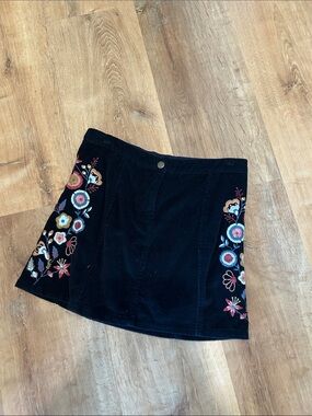 KIDS collection line by El Corte Inglés navy embroidered Corduroy Skirt